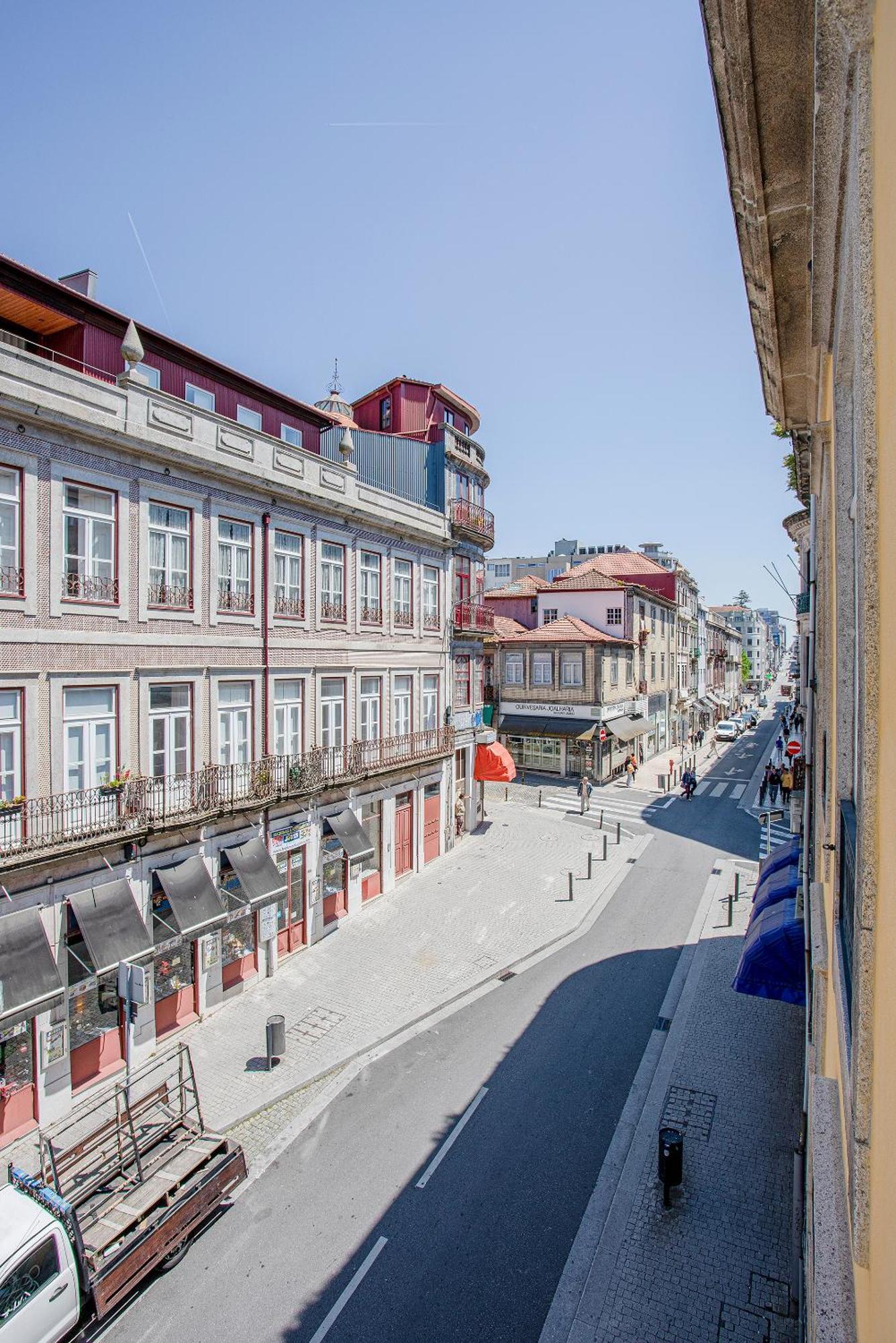 Liiiving In Porto - Aliados Stone Apartment Buitenkant foto
